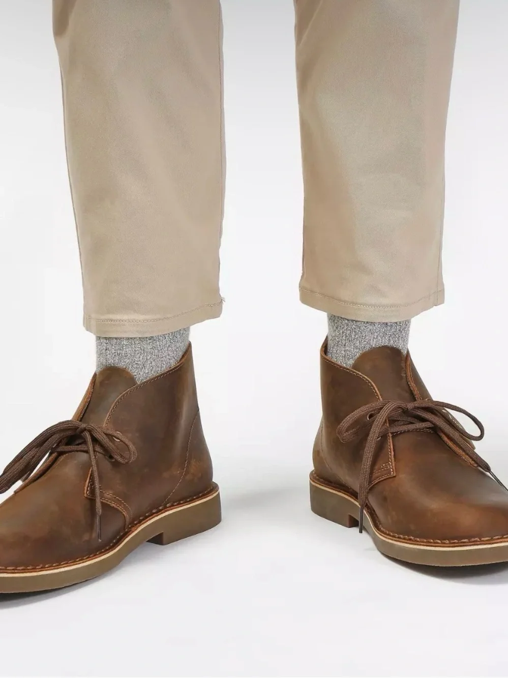 Men's Brown Leather Desert Boots - Classic Lace-Up Style